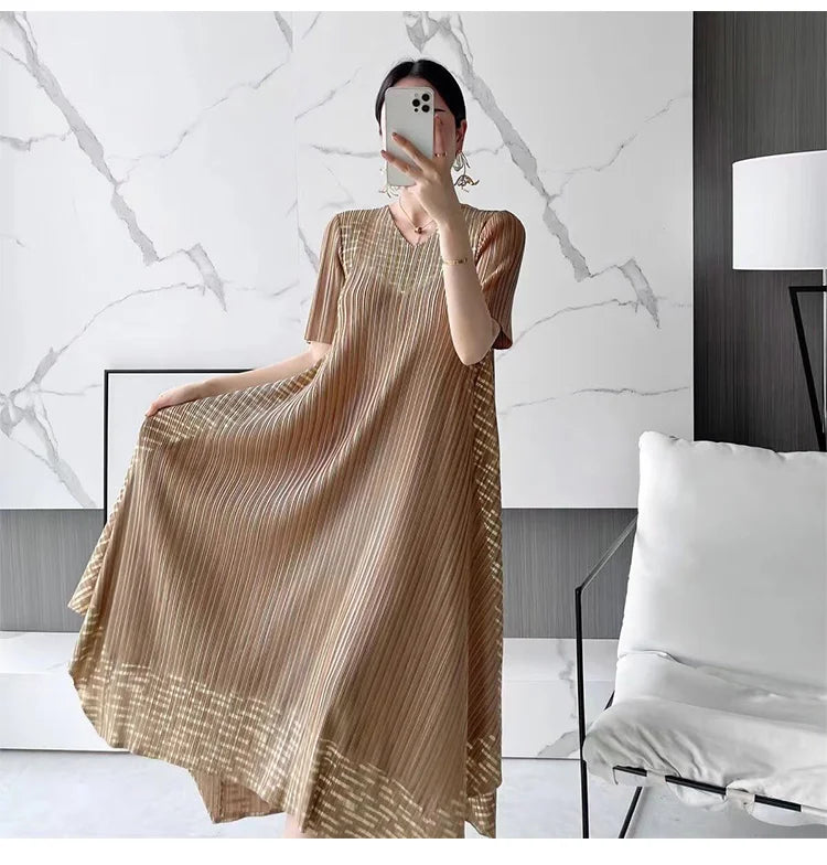 💃Midi Sleeve Pleated V-Neck Loose Dress （80% OFF）